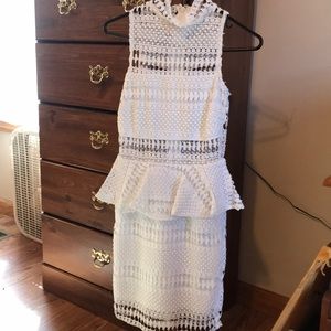 White Summer Dress. NEVER WORN! ☀️☀️